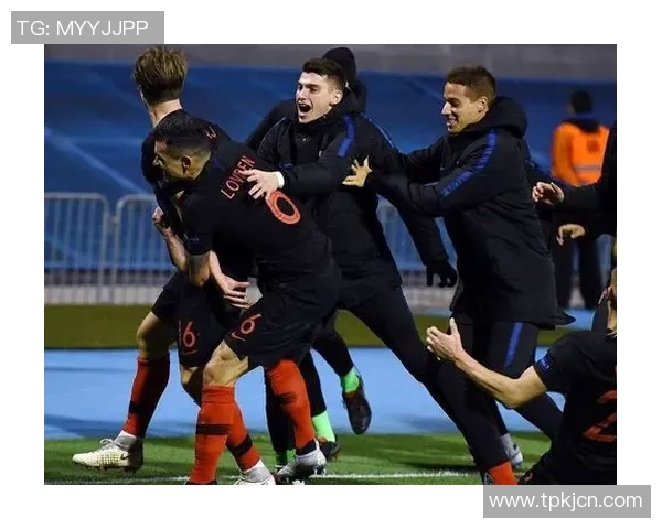 波兰与英格兰激战正酣比赛结果揭晓引发热议